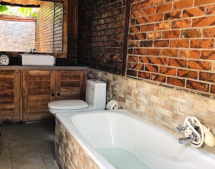 مبيت وإفطار Batu Alam Villa