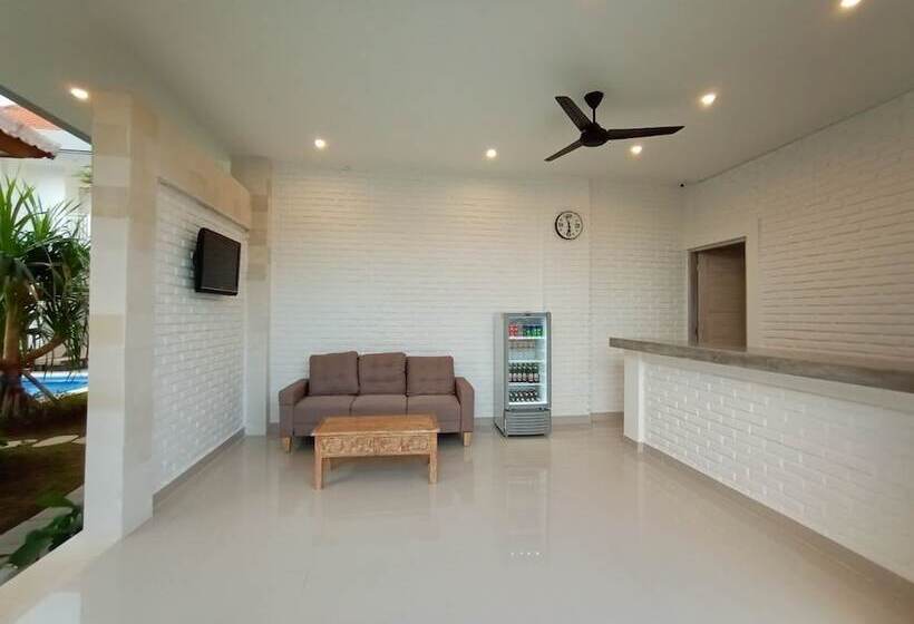 민박 Berawa Dini Guesthouse