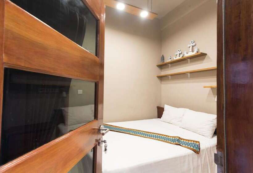 צימר Charlies Shack Lombok