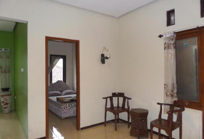 住宿加早餐  Villa Anna