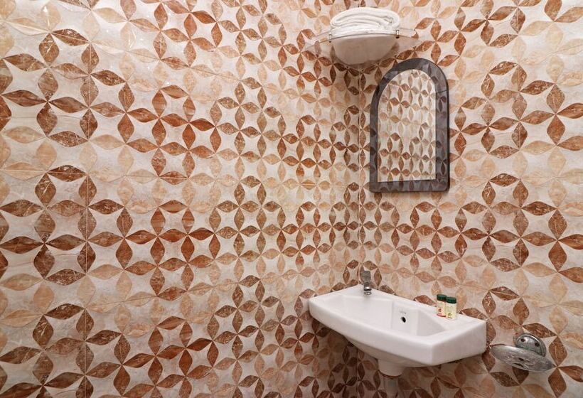 فندق Maha Nandini Resort By Oyo Rooms