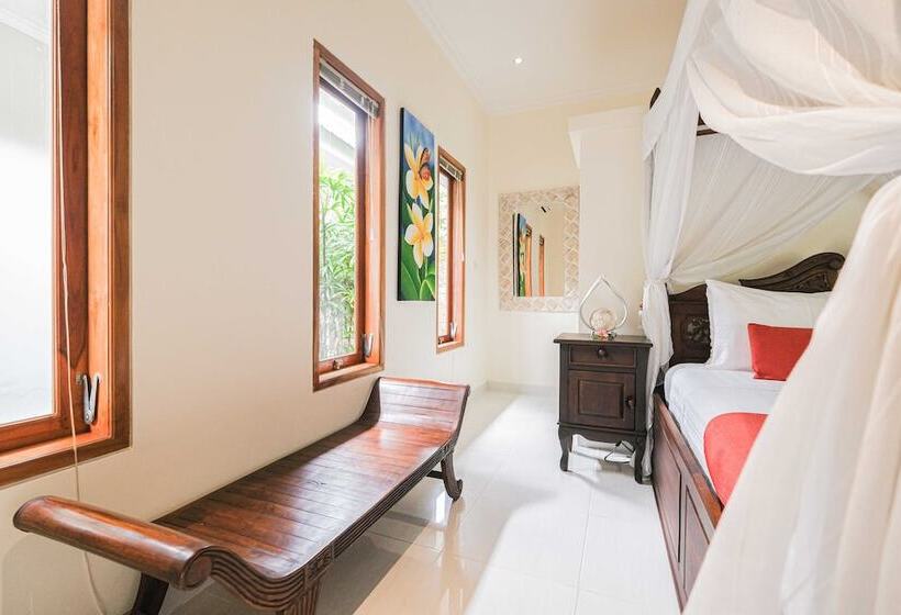 Отель Poinciana Resort Bali