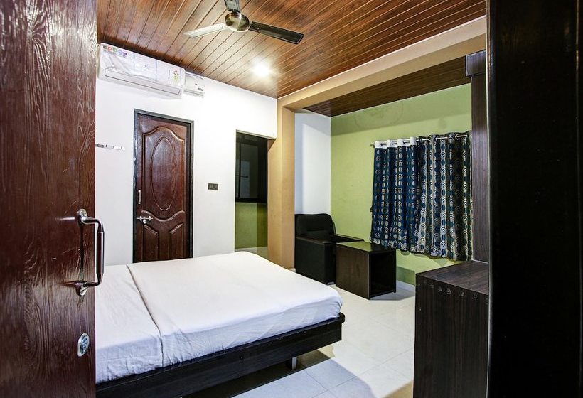 בית מלון כפרי Spot On 37197 Mallya Residency