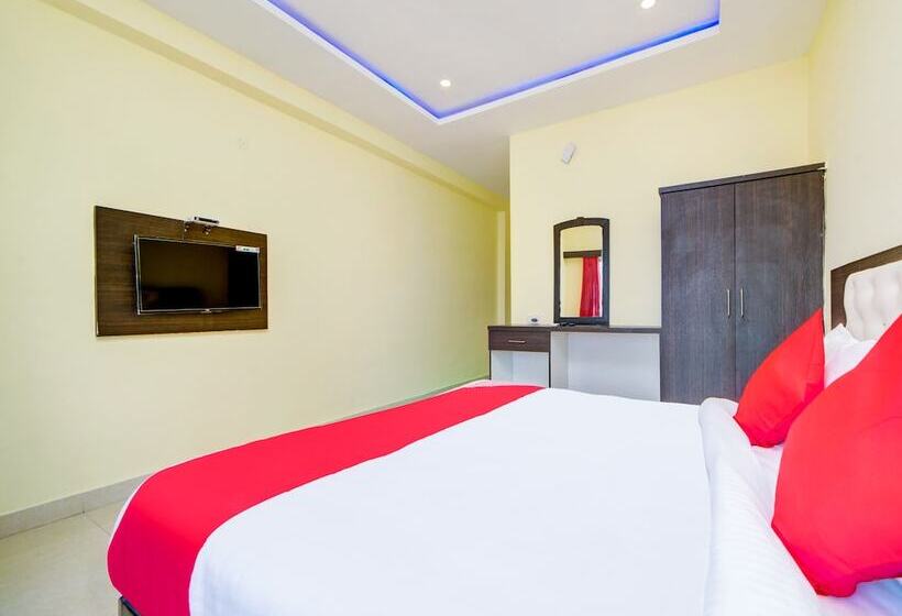 호텔 Srs Regency By Oyo Rooms