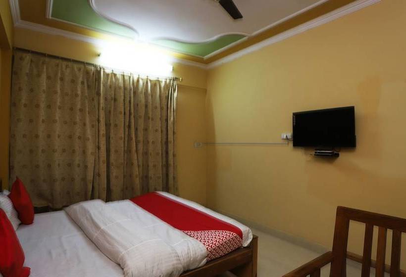 בית מלון כפרי Surya By Oyo Rooms