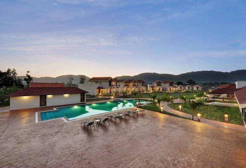 Отель The Fern Sattva Resort Polo Forest