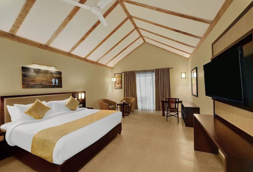 Отель The Fern Sattva Resort Polo Forest