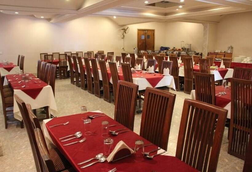 Отель The Rajgir Residency