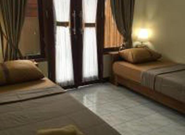 Общежитие Bulan Bali Guest House