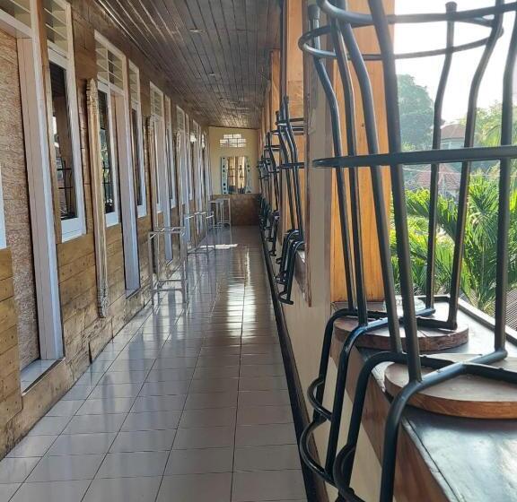 Общежитие Bulan Bali Guest House