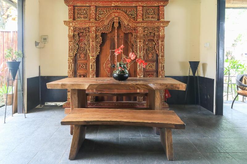호스텔 Legong Dormitory