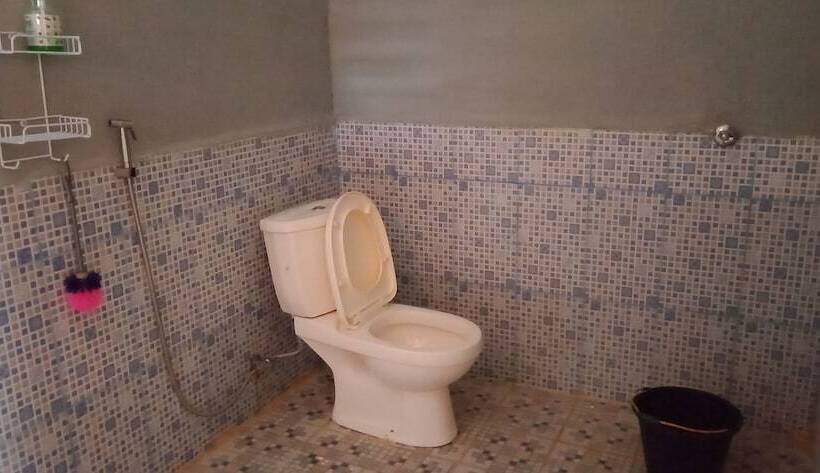 تختخواب و صبحانه Losmen Anugrah