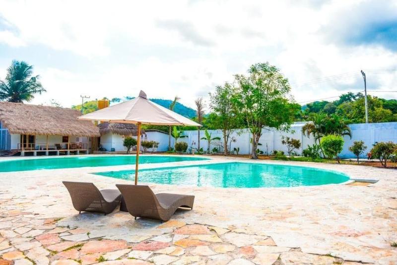 مبيت وإفطار Rua Beach Resort Sumba