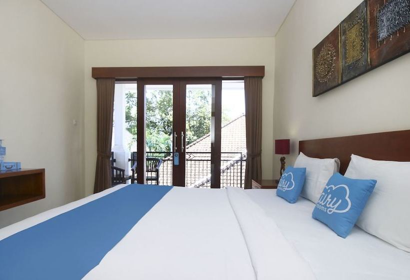 ホテル Sekar Waru Homestay