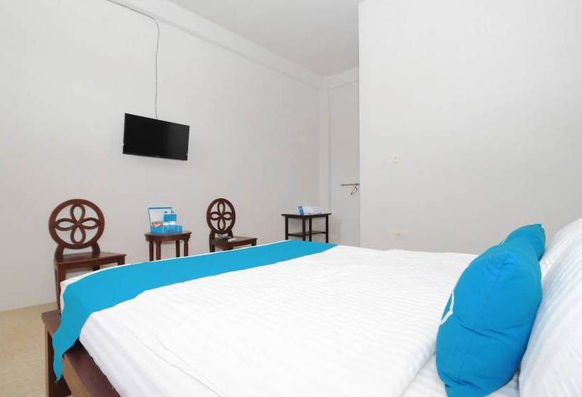 בית מלון כפרי Airy Terminal Beriman Tomohon