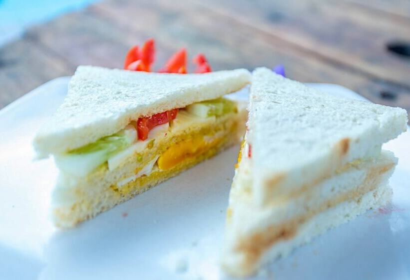 فندق Edriyan Bungalow By Oyo Rooms