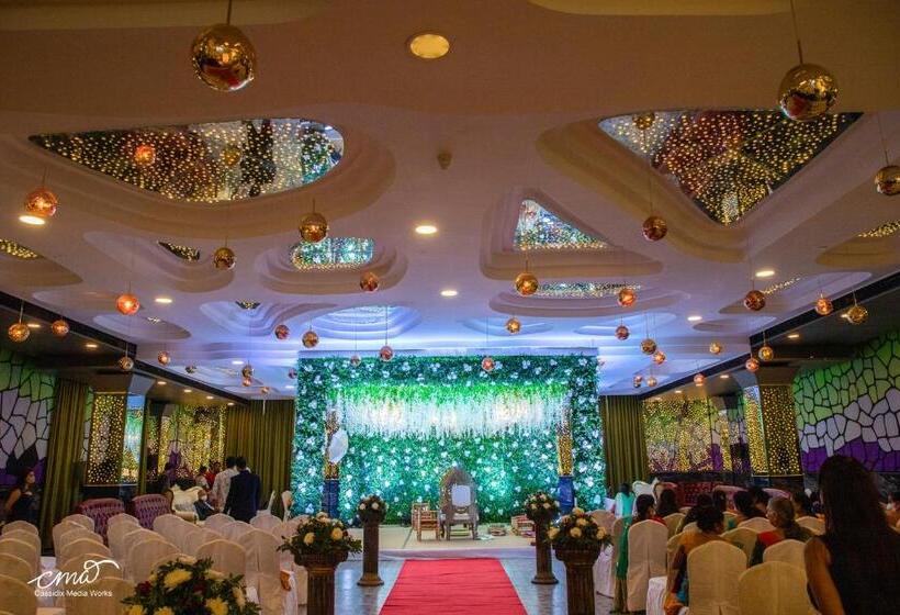 Humming Bird Hotel & Banquet