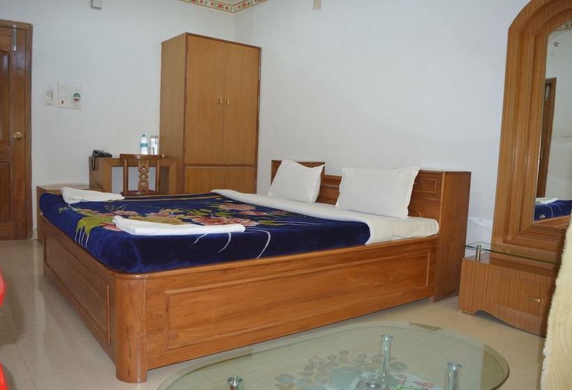 Hotel Kaziranga Continental