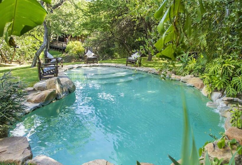 ホテル Littlebush Private Lodge