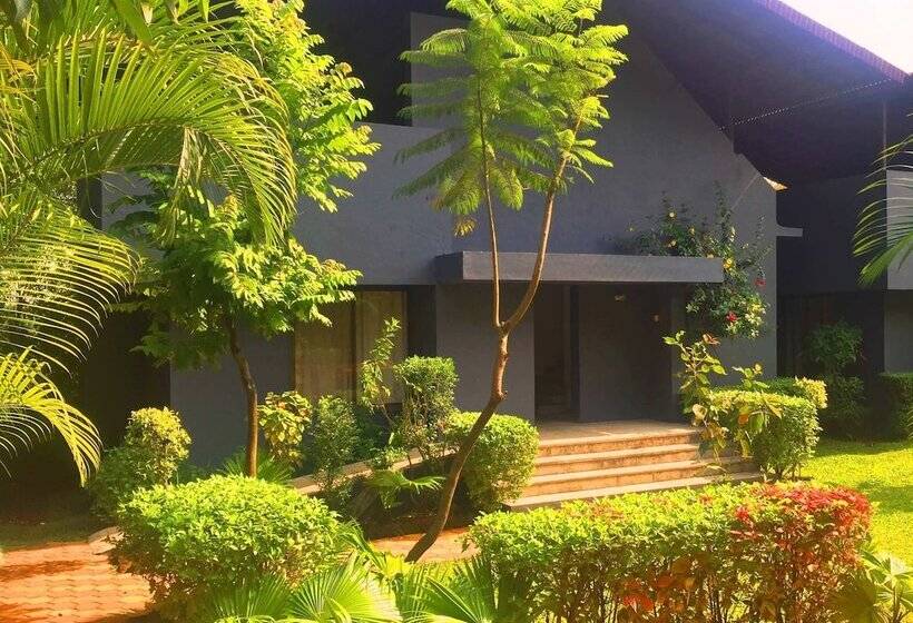 فندق The Yash Resort