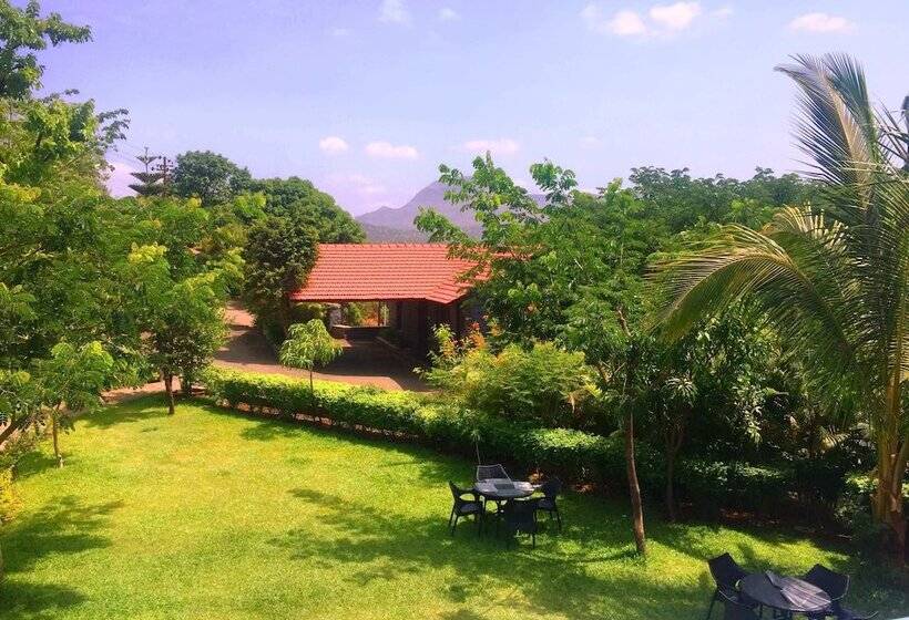 فندق The Yash Resort