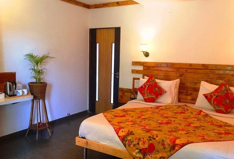 فندق The Yash Resort