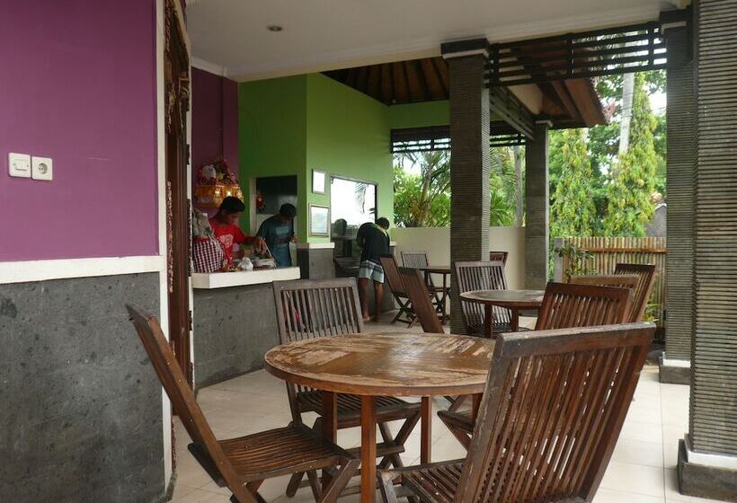 펜션 Yunni Guesthouse