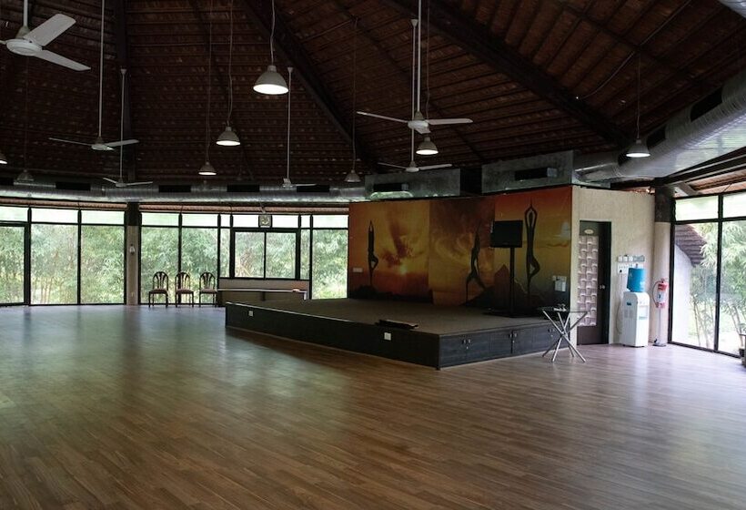 Курорт Nimba Wellness Retreat