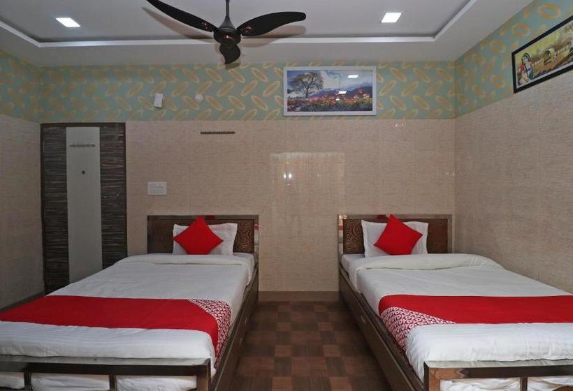 호텔 Oyo 36068 Shree Anand Mangalam