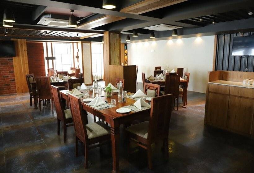 호텔 Regenta Inn Morbi