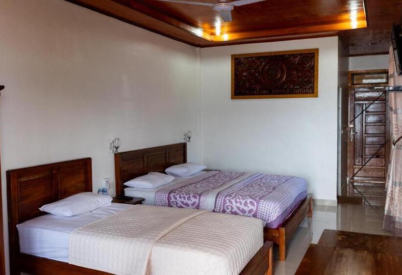 پانسیون Gokhon Guest House