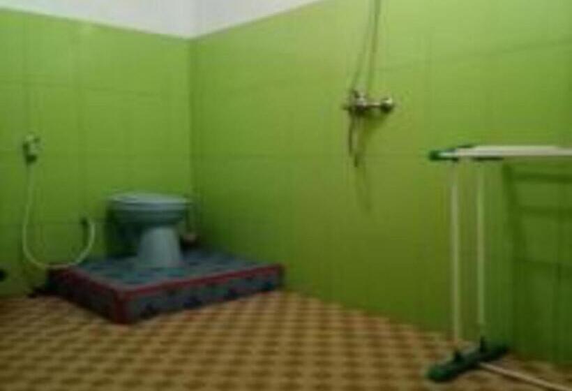 پانسیون Laster Jony S