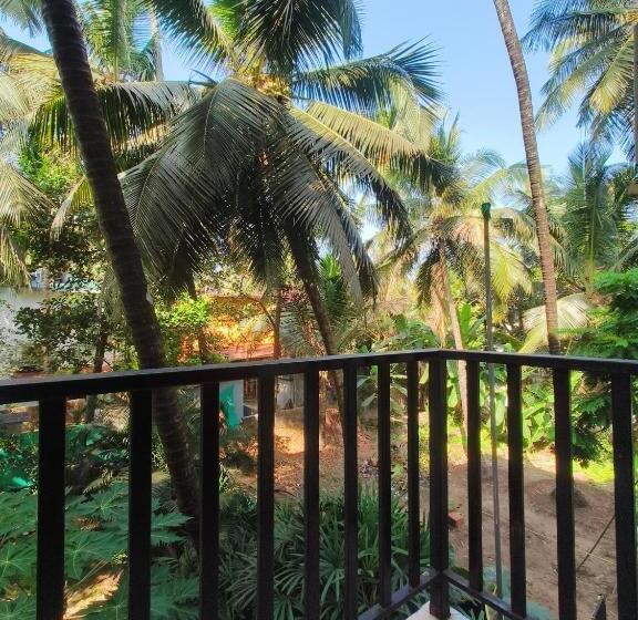 펜션 Sabinas Goa