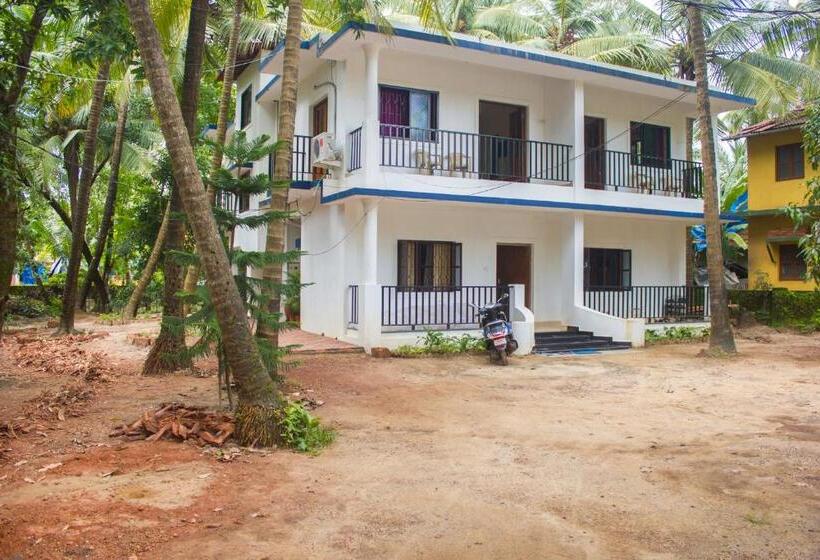 펜션 Sabinas Goa