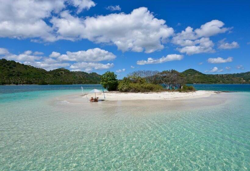 Курорт Cocotinos Sekotong Lombok