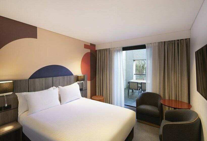 هتل Ibis Styles Sydney Central