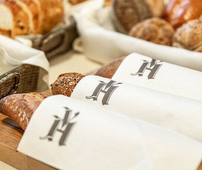 ホテル Manoir Du Dragon