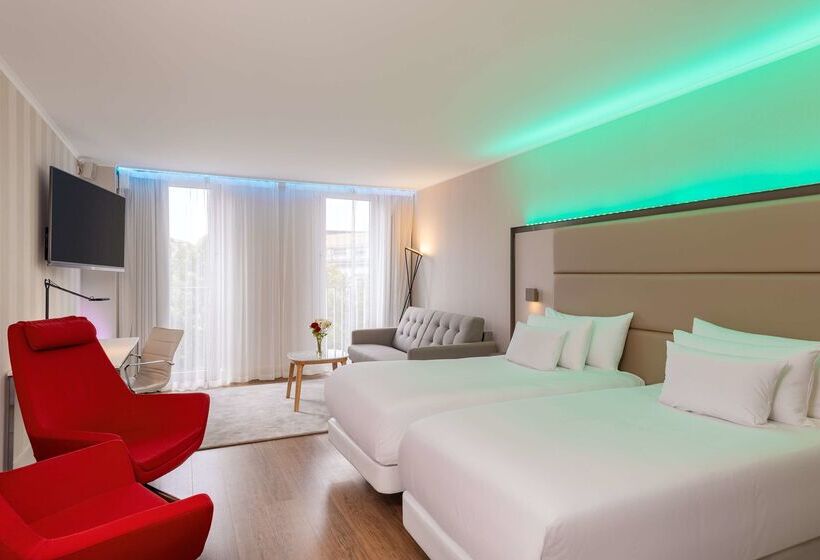 ホテル NH Collection Berlin Mitte Am Checkpoint Charlie