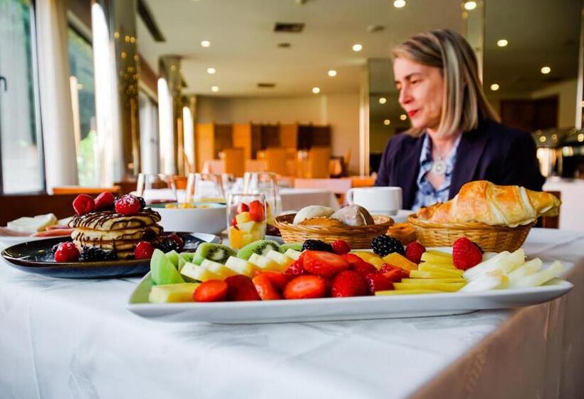 ホテル Premium Porto Maia