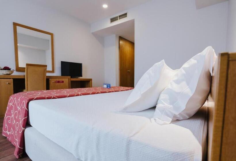 ホテル Premium Porto Maia