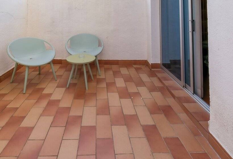 هتل Ramblas Vendrell