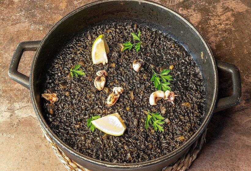 استراحتگاه Alahuar