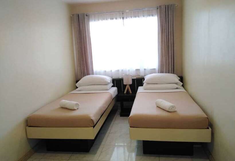 ユースホステル Royale House Hotel Davao Powered By Cocotel