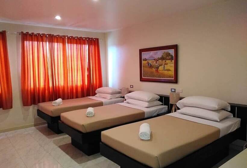 ユースホステル Royale House Hotel Davao Powered By Cocotel