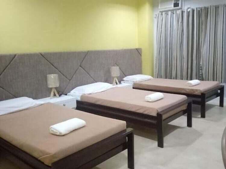 ユースホステル Royale House Hotel Davao Powered By Cocotel