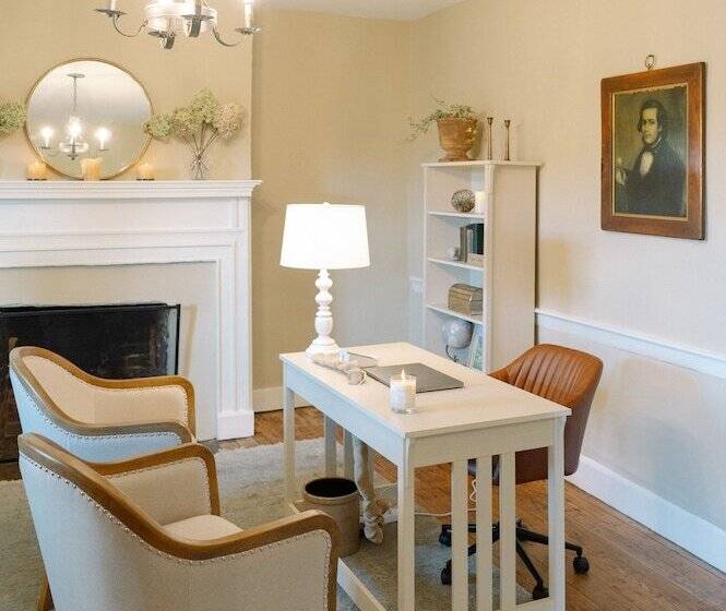 住宿加早餐  The Crossroads Inn