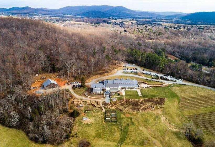 住宿加早餐  The Crossroads Inn