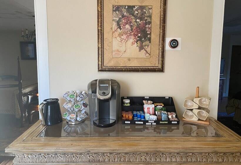 住宿加早餐  Vaiden Inn