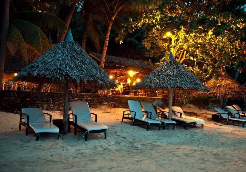 Easy Diving And Beach Resort