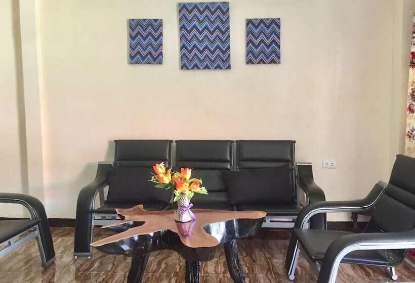 בית מלון כפרי Summer Splash Resort